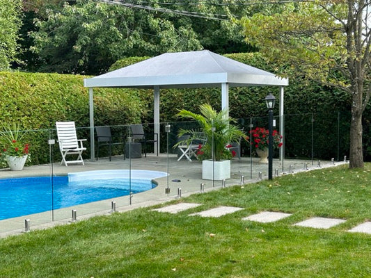 What Height Should My Pool Railing or Fence Be?