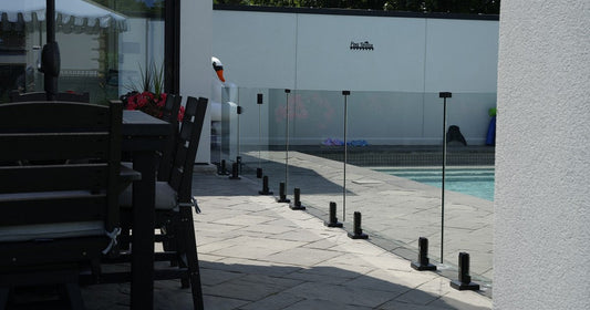 frameless glass deck railing